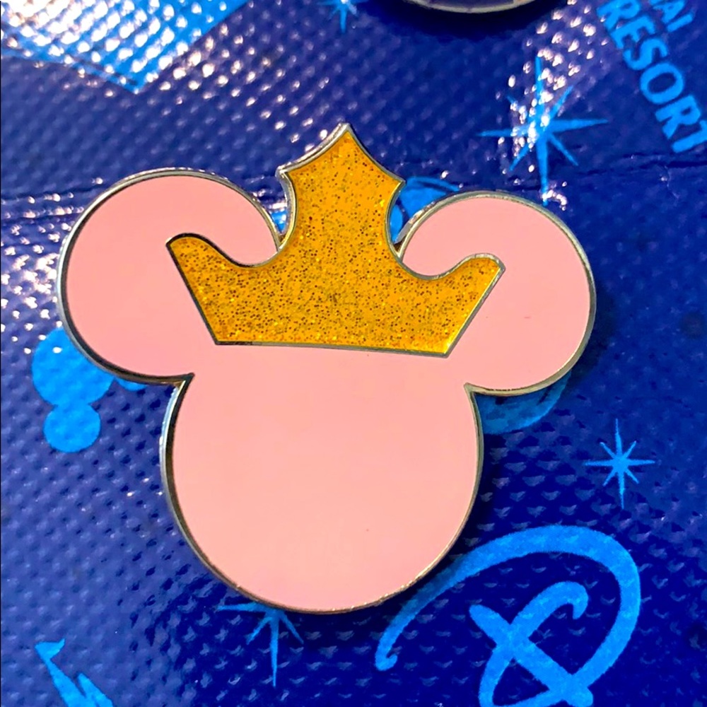 Disney pin Mickey Mouse princess pins 2008